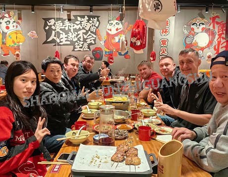 Ein unvergessliches Abendessen mit unseren internationalen Kunden