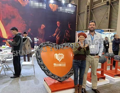 Ein herzliches Wiedersehen mit unseren globalen Kunden auf der Messe